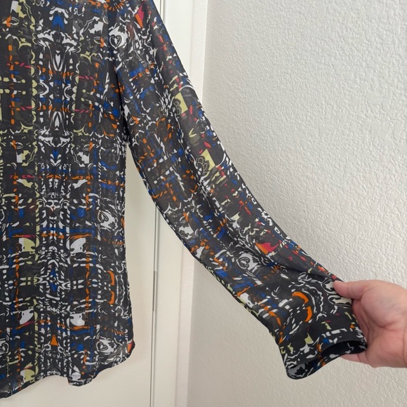 CAbi festival geometric print semi sheer bling sleeve buttons down blouse size S - Picture 6 of 12